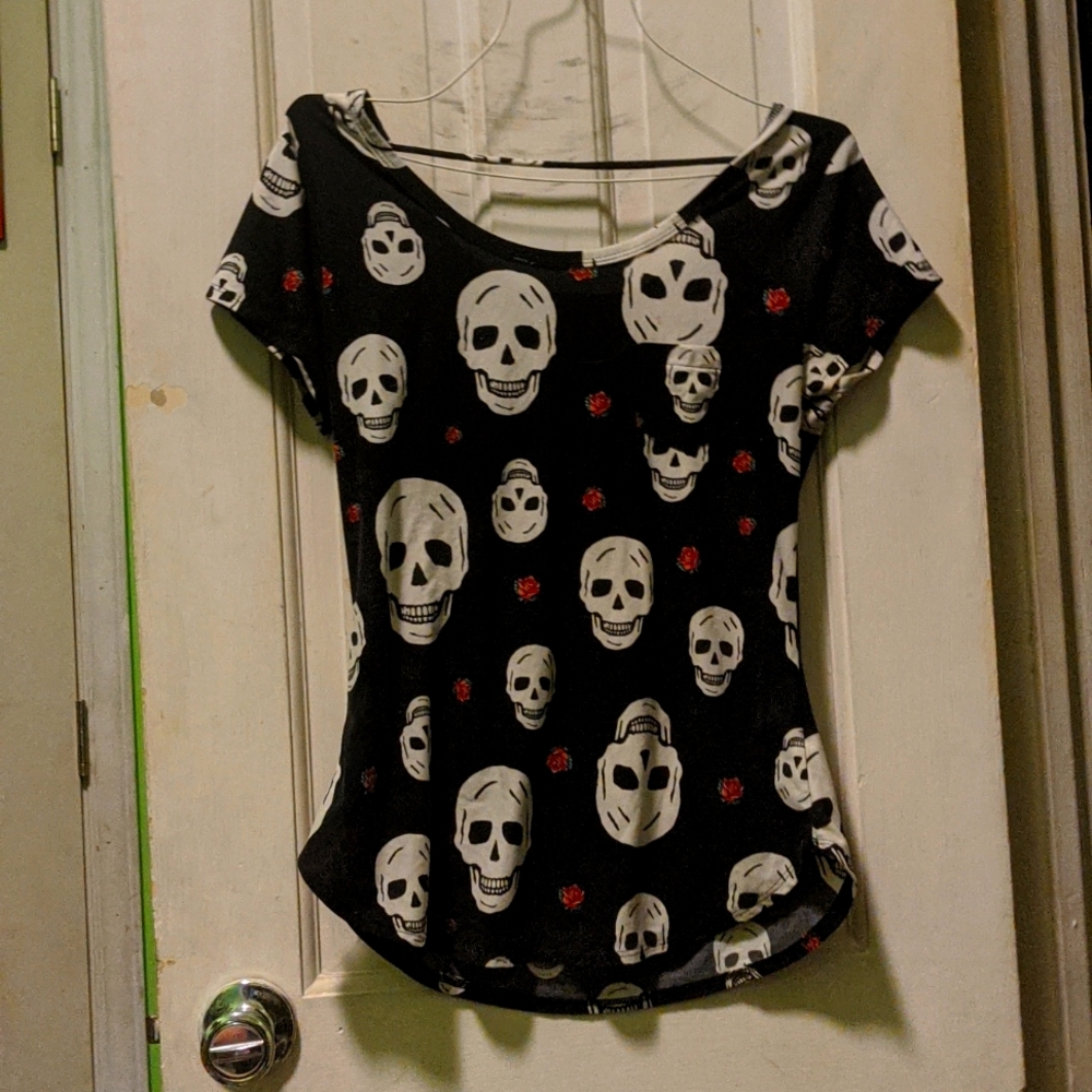 Skull Print T-shirt